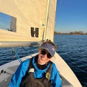 Profile photo of Lola Andrews